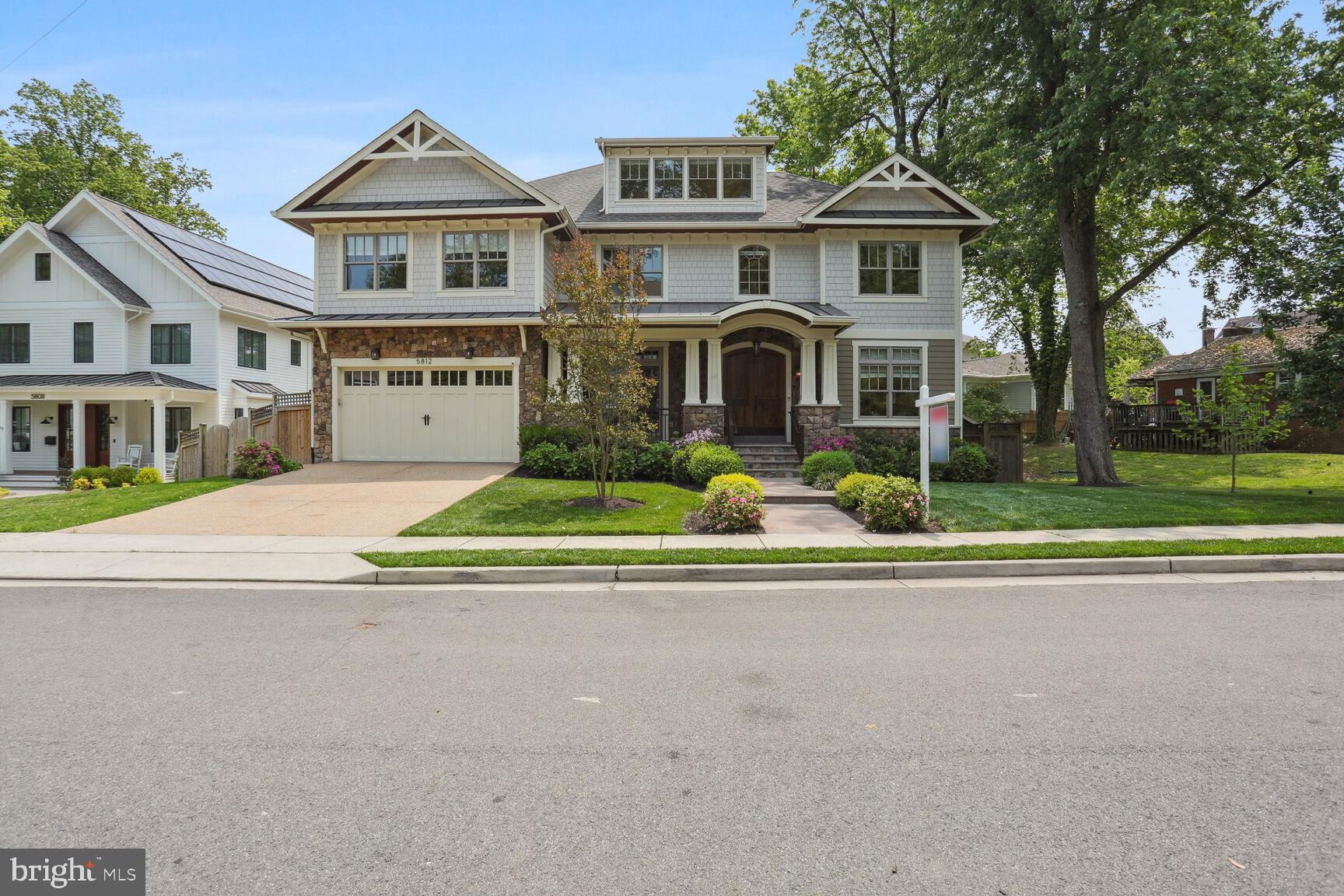 WILLIAMSBURG VILLAGE - Residential