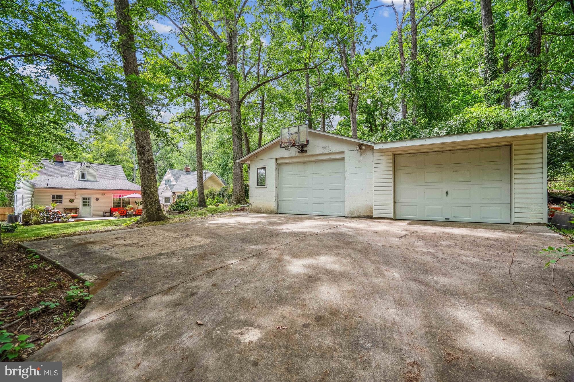 10407 EDGEFIELD