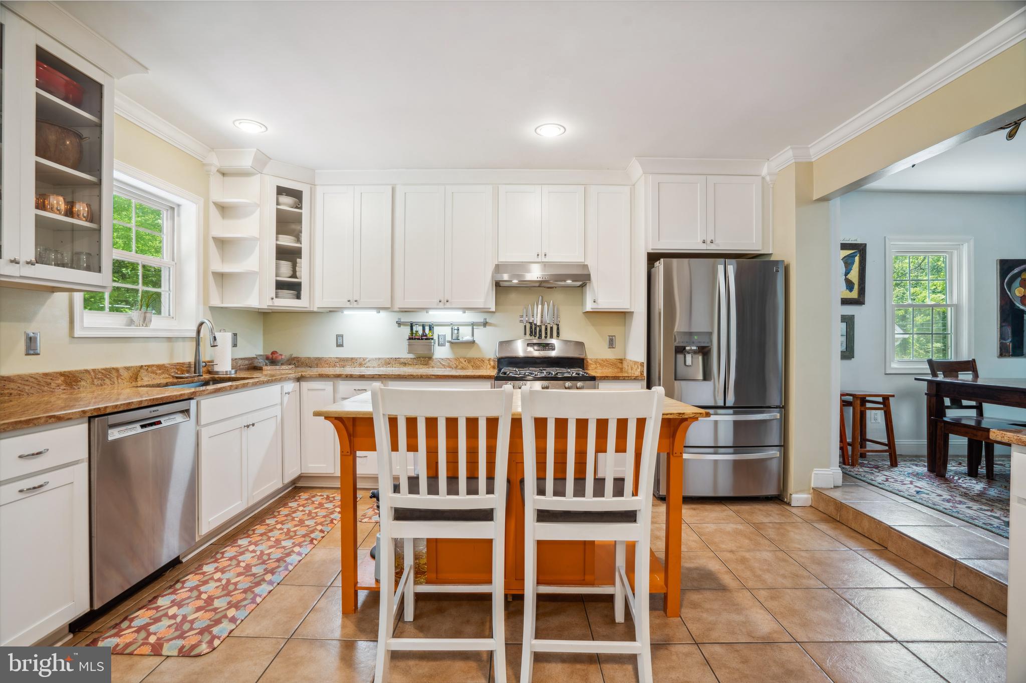 KNOLLWOOD - Residential