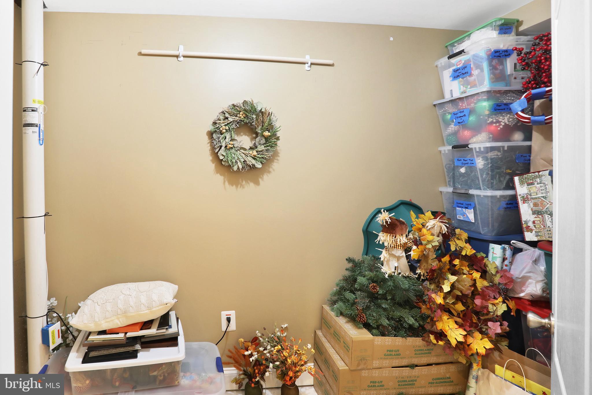 GREENWOOD COMMONS - Residential