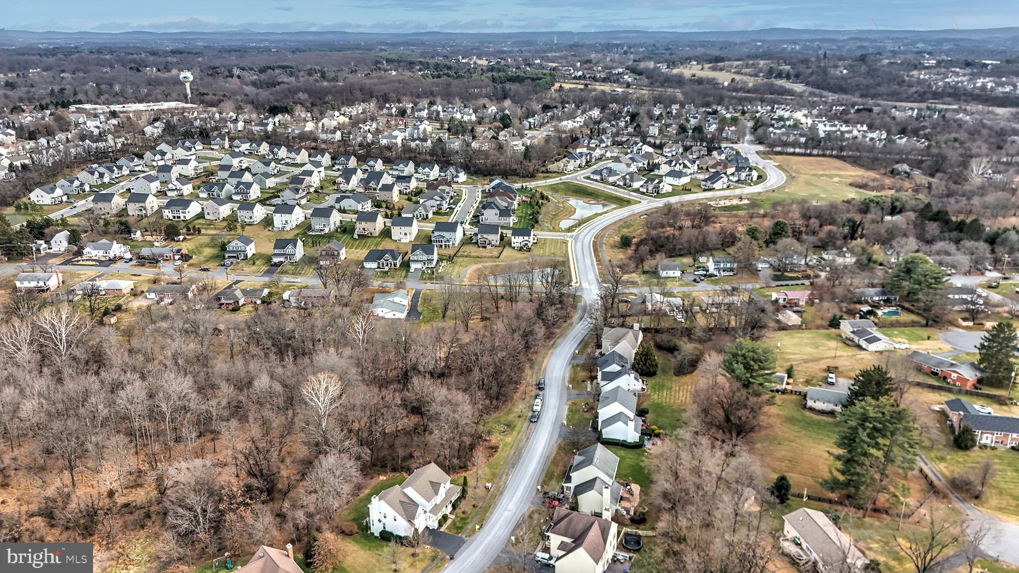 GREENWOOD COMMONS - Residential