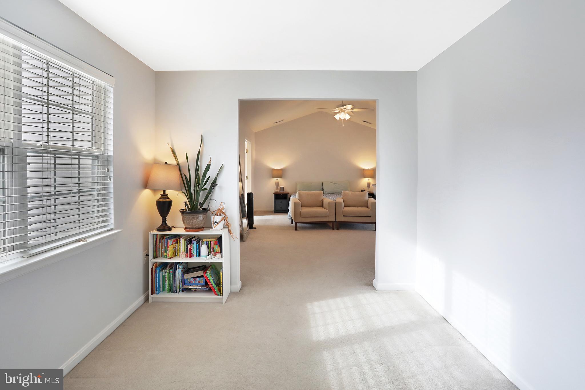 GREENWOOD COMMONS - Residential