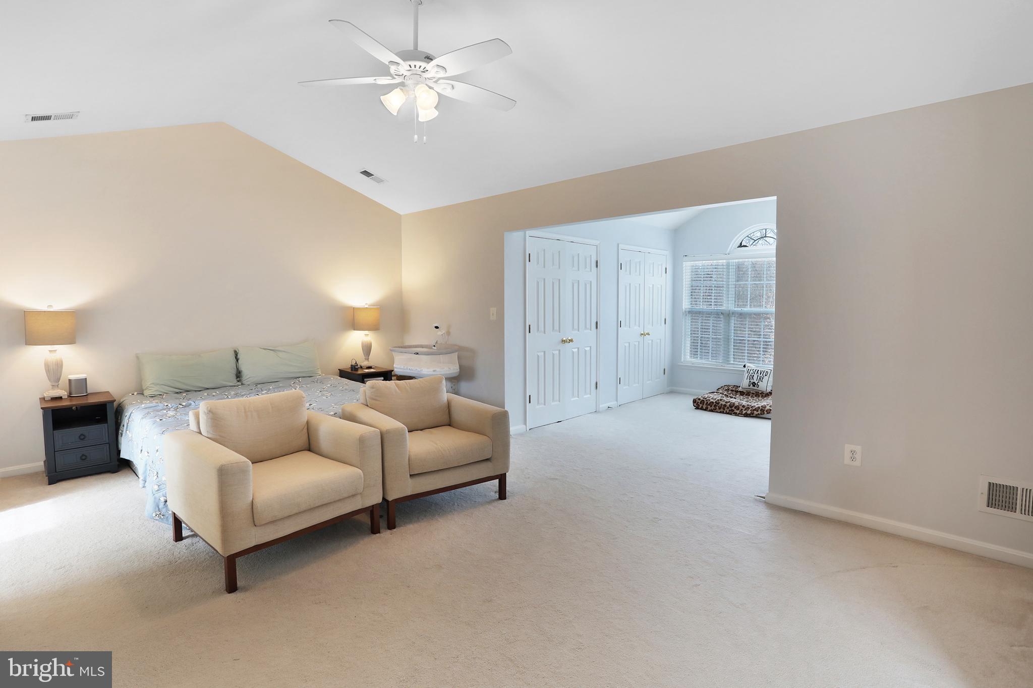 GREENWOOD COMMONS - Residential