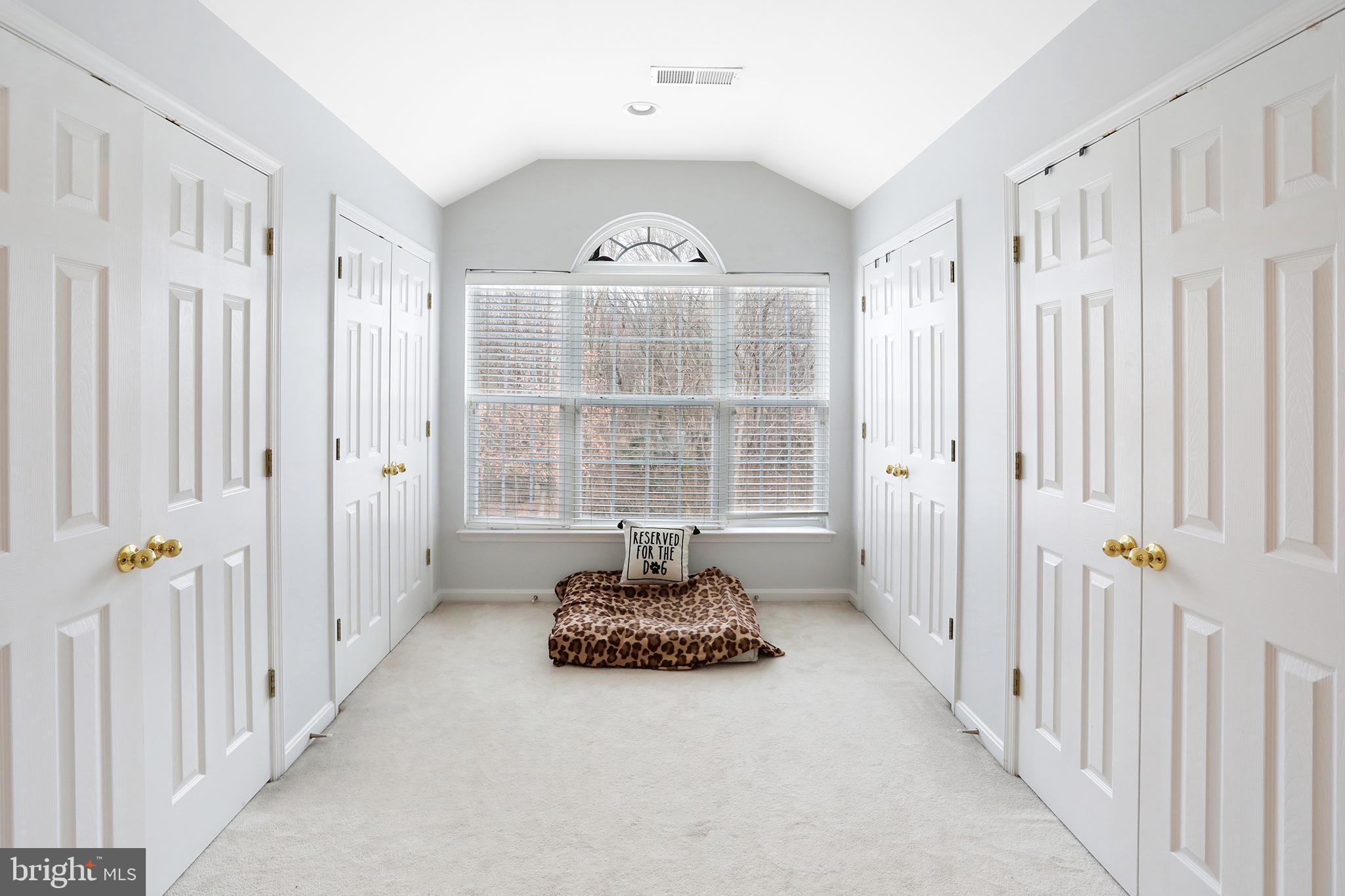 GREENWOOD COMMONS - Residential