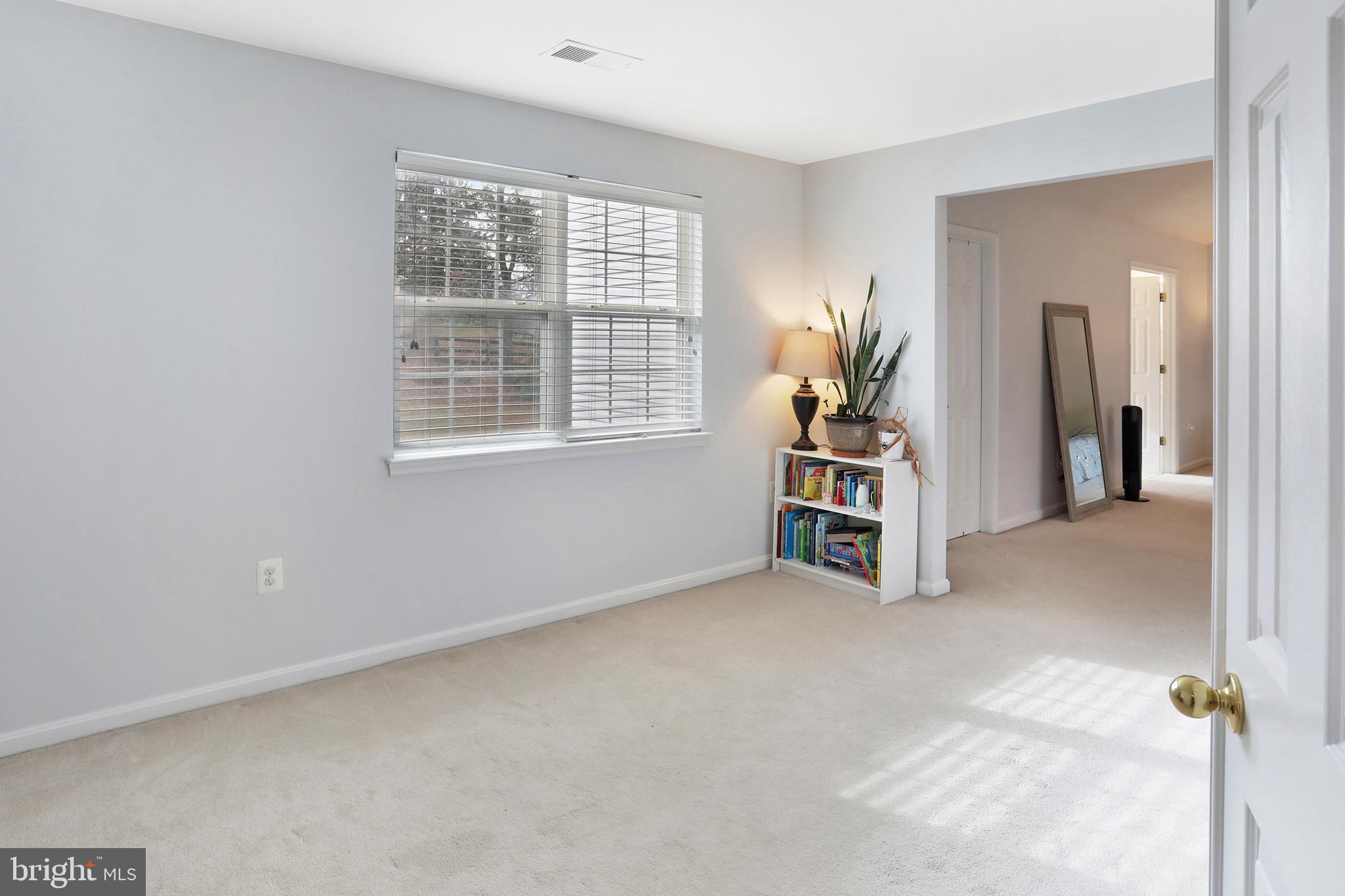 GREENWOOD COMMONS - Residential