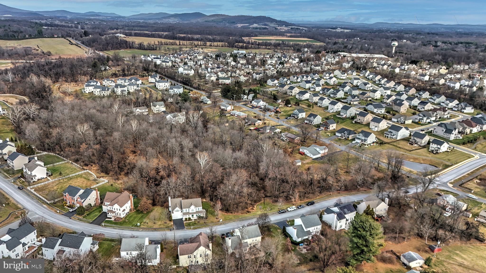 GREENWOOD COMMONS - Residential