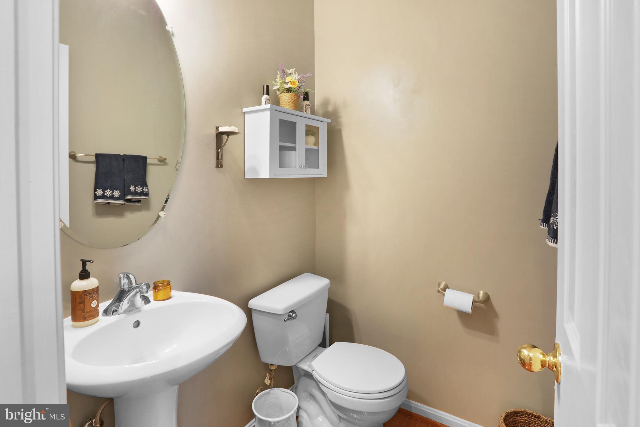 GREENWOOD COMMONS - Residential