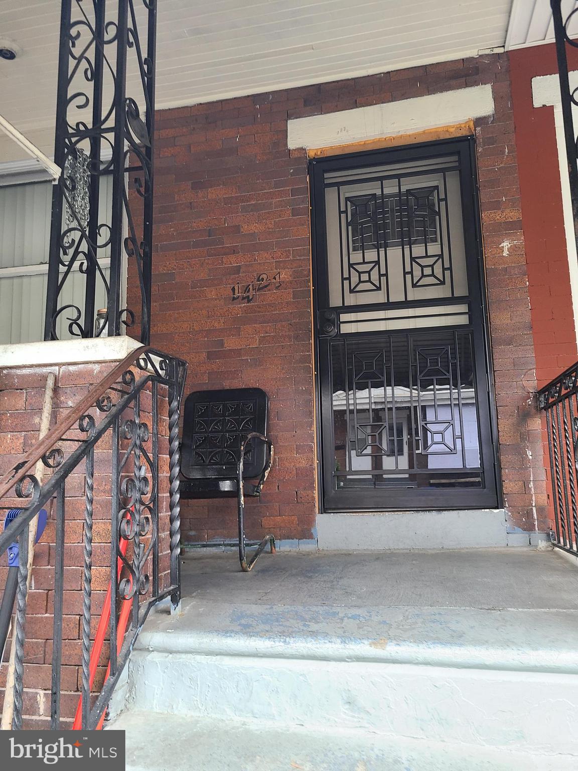 WEST PHILADELPHIA - Residential