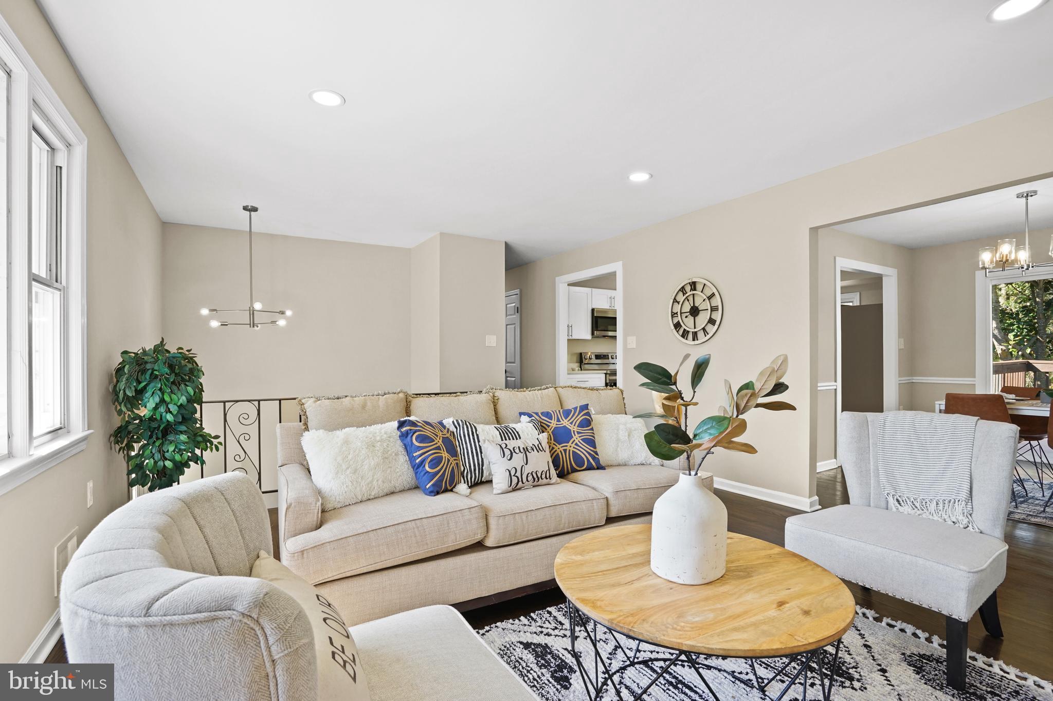 ESTONIAN ESTATES - Residential