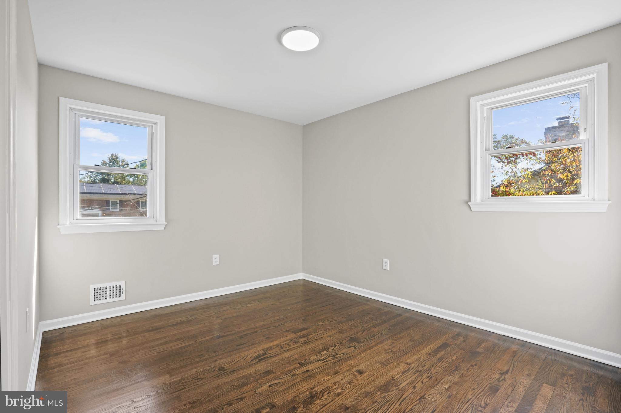 ESTONIAN ESTATES - Residential