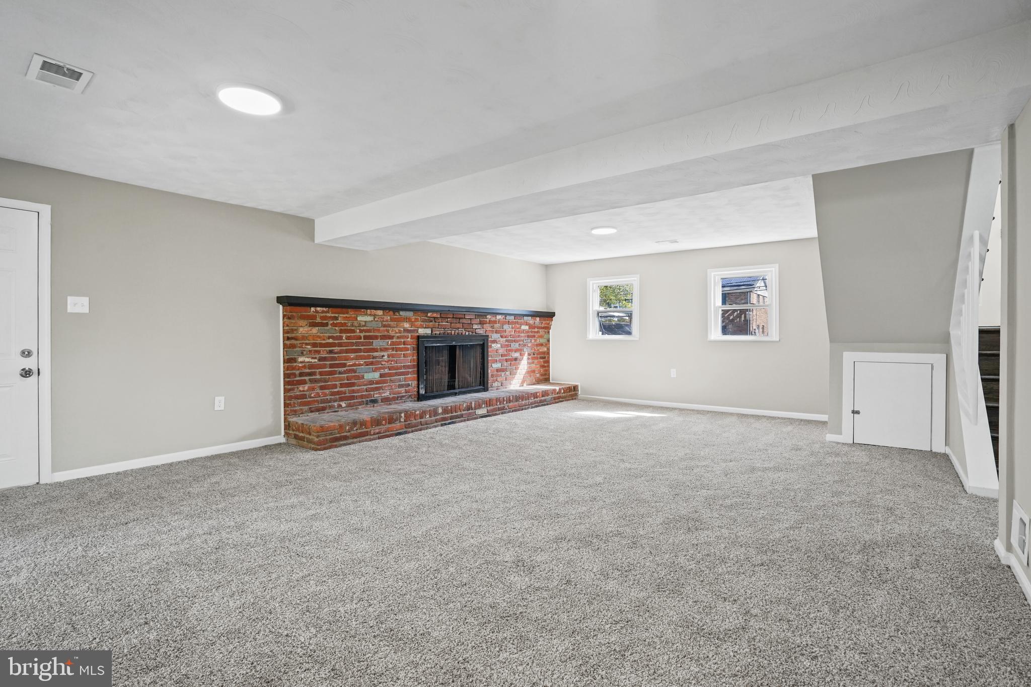 ESTONIAN ESTATES - Residential