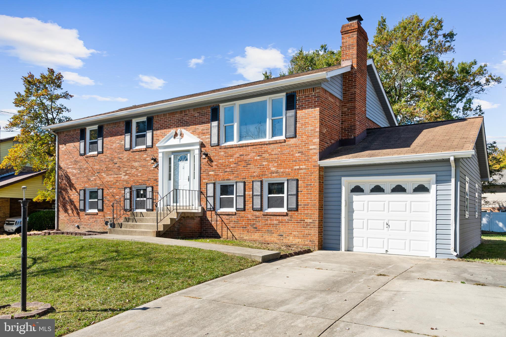 ESTONIAN ESTATES - Residential