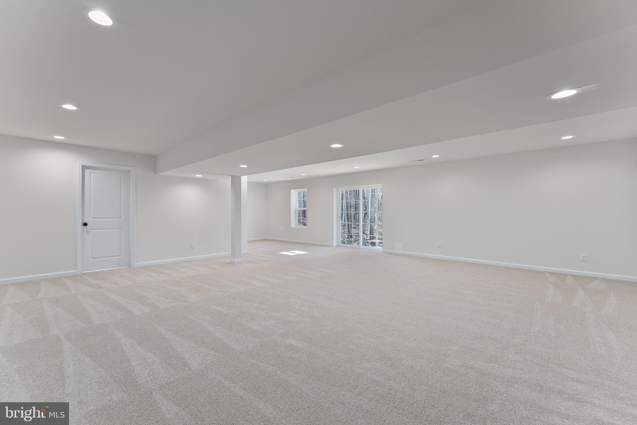 SHERWOOD FOREST - Residential