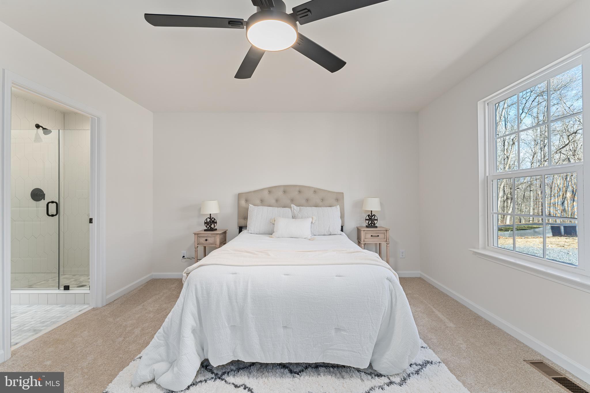 SHERWOOD FOREST - Residential