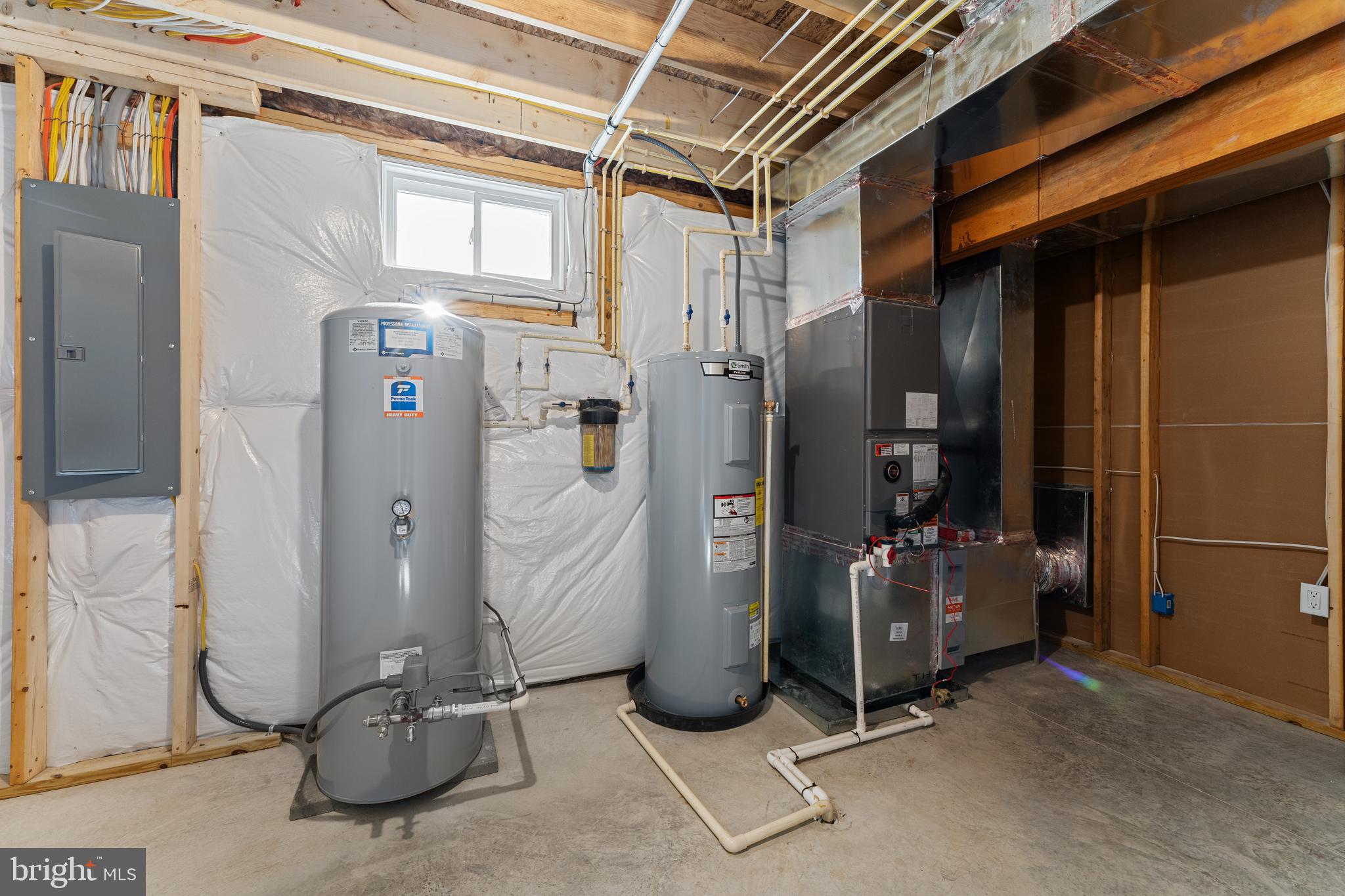 SHERWOOD FOREST - Residential