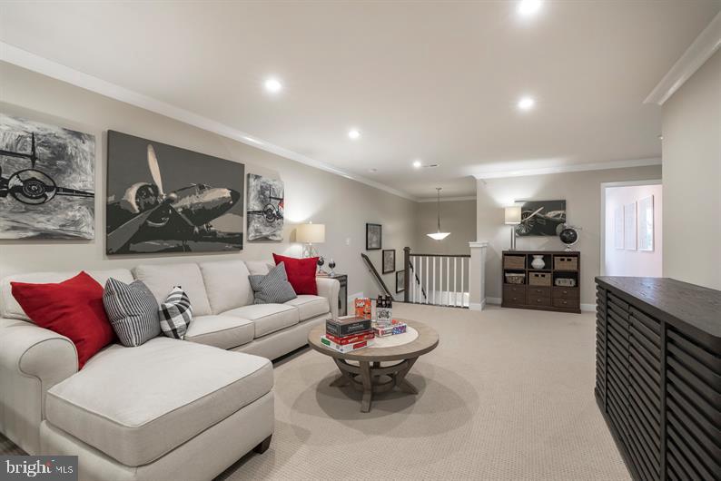 TANYARD SHORES - Residential