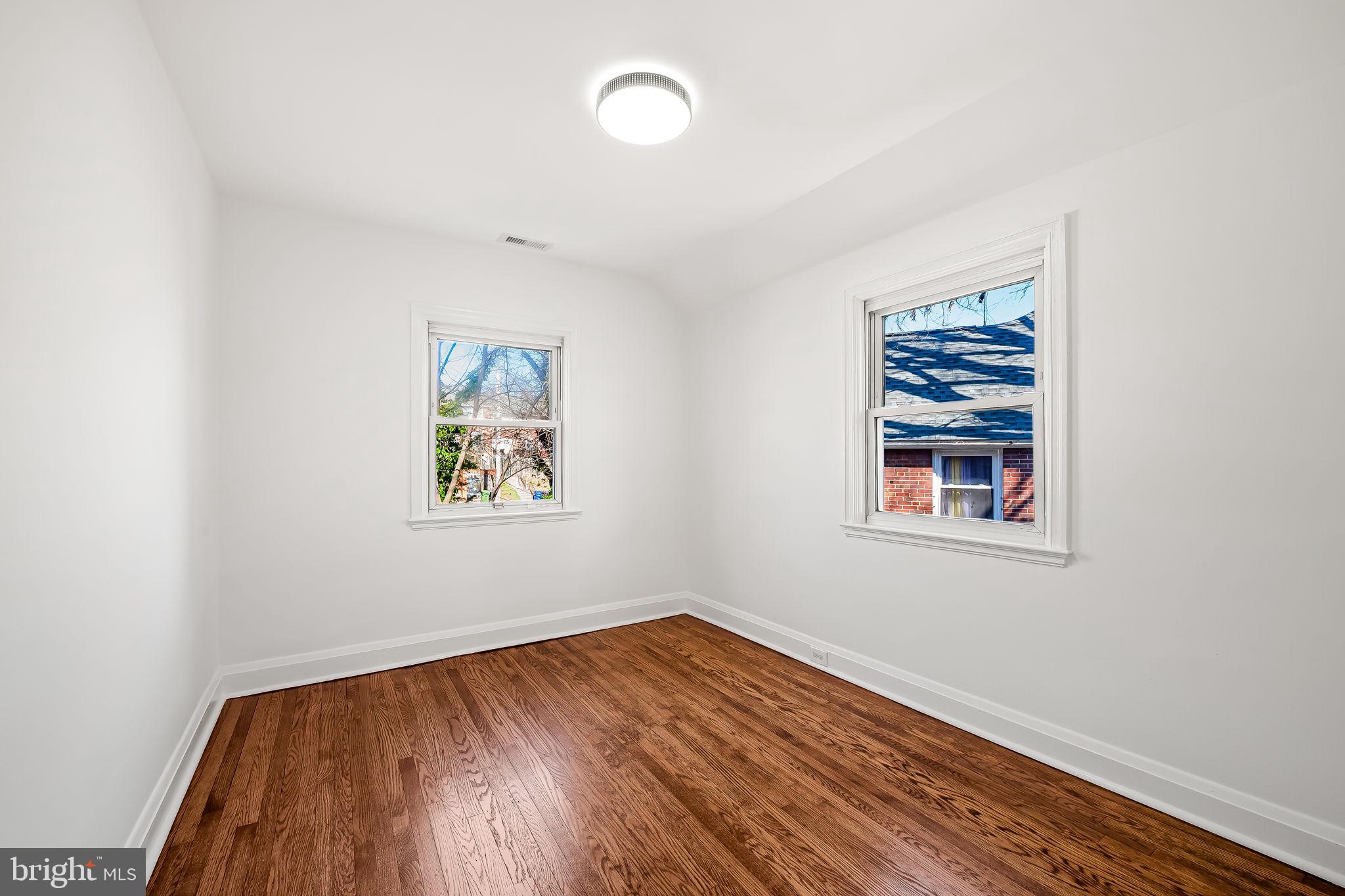 EDNOR GARDENS HISTORIC DISTRICT - Residential