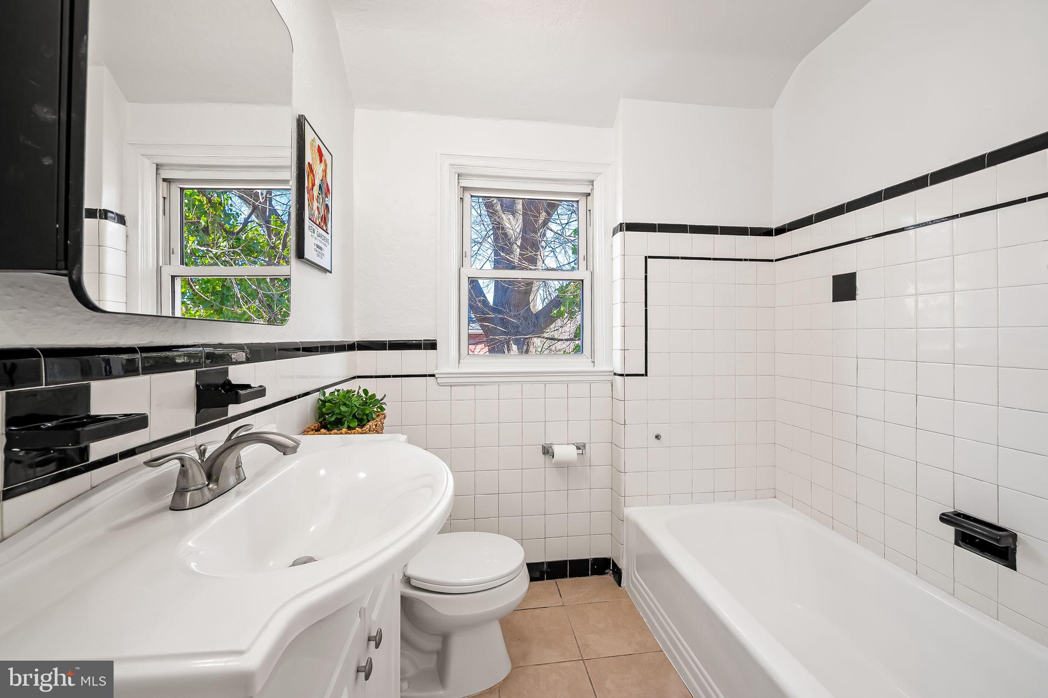 EDNOR GARDENS HISTORIC DISTRICT - Residential