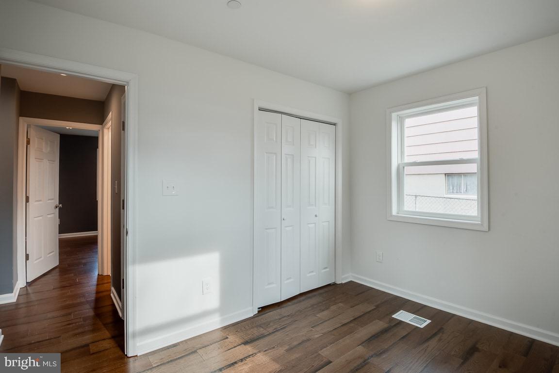 PAROLE HEIGHTS - Residential