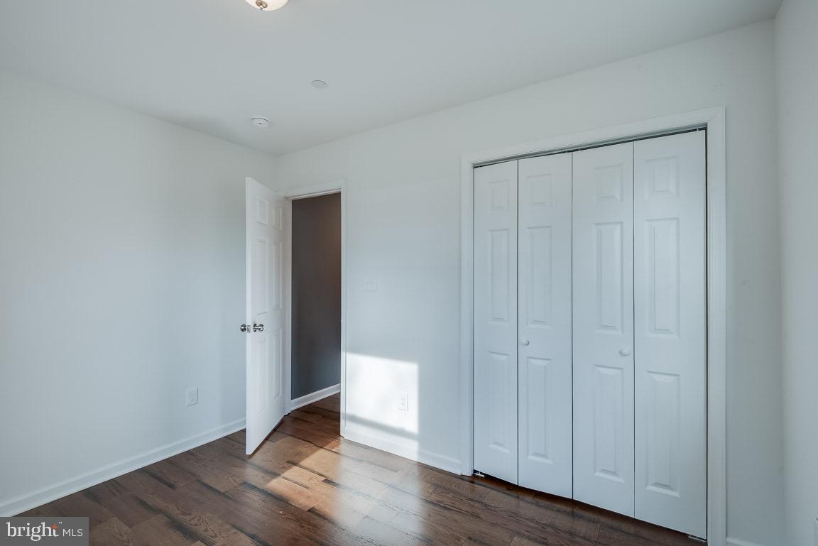 PAROLE HEIGHTS - Residential