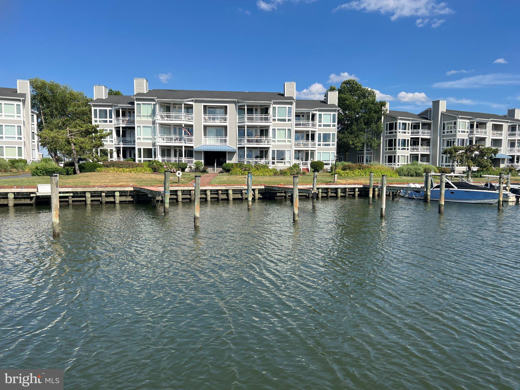 214 OYSTER COVE DRIVE