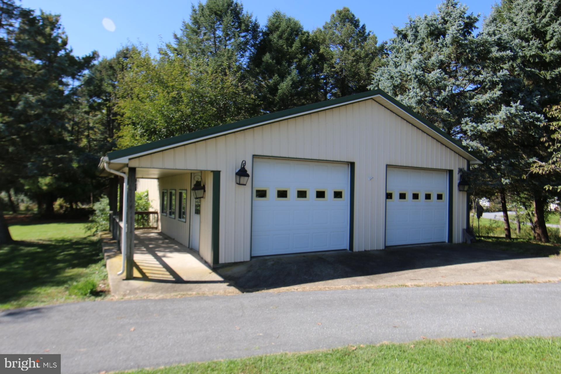 BOW CREEK - Residential