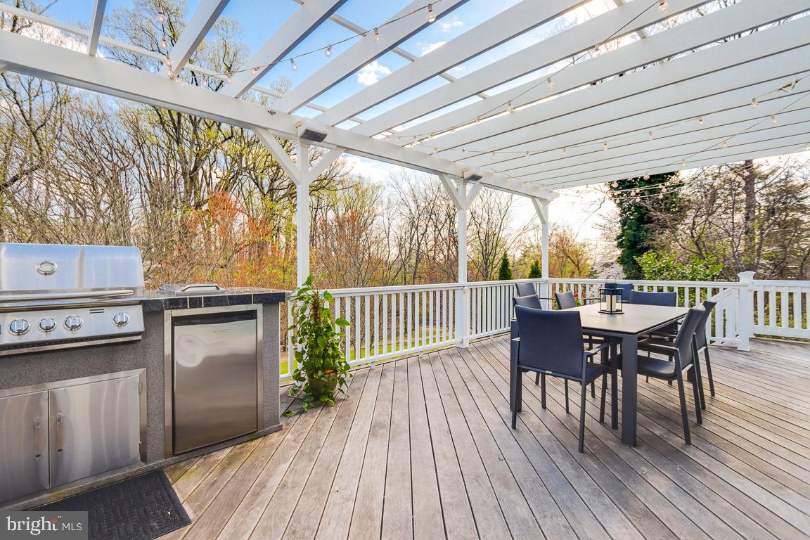 AYRLAWN - Residential