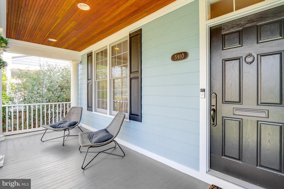 AYRLAWN - Residential