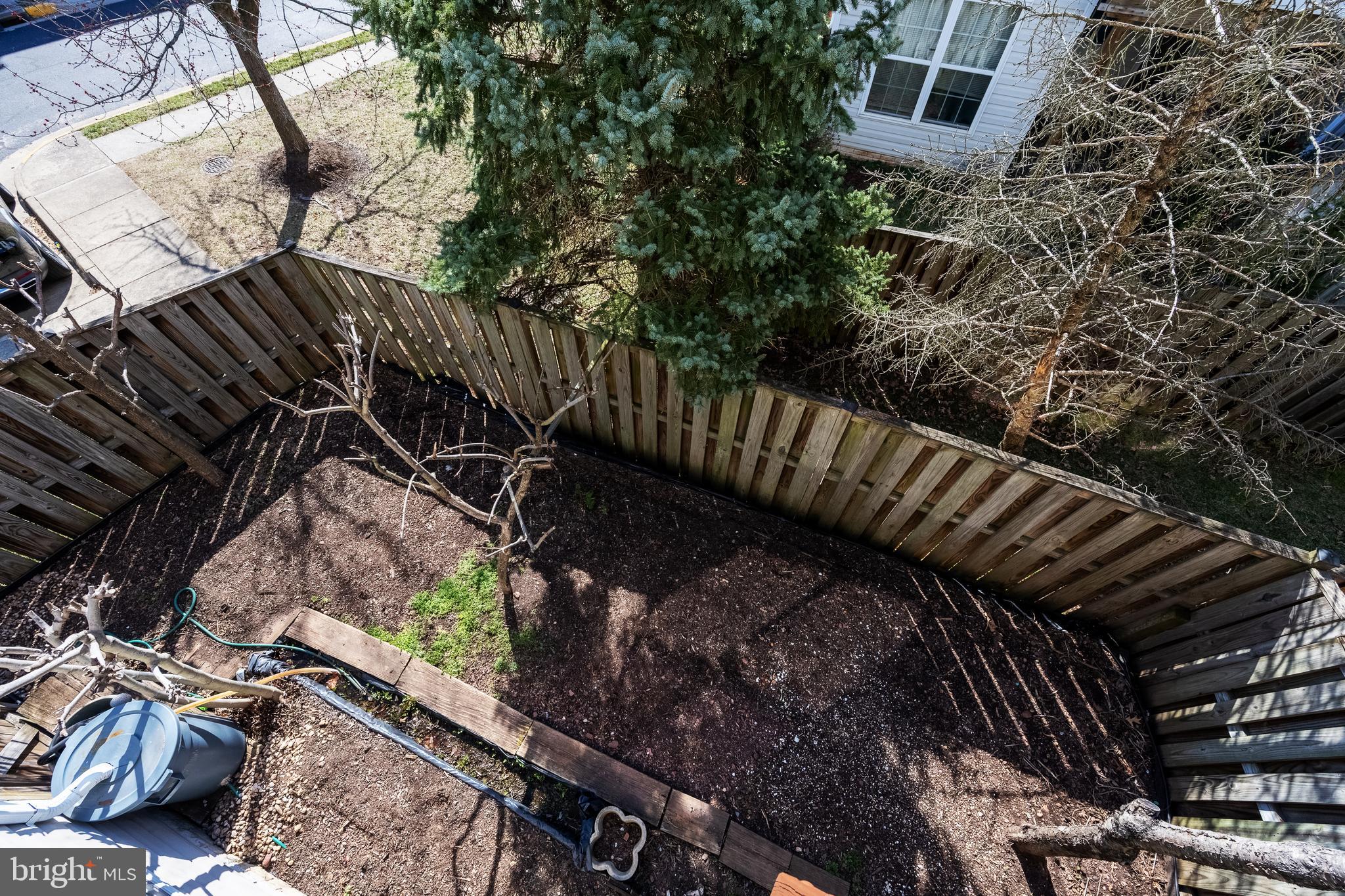 FAIR CREST - Residential