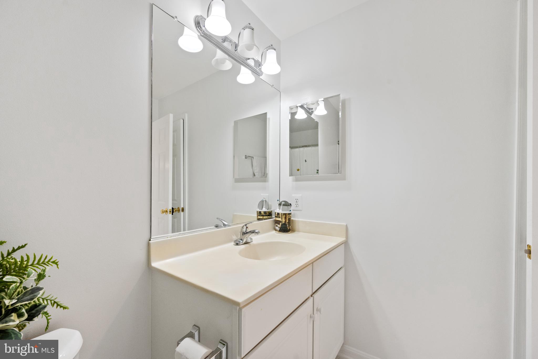 FAIR CREST - Residential