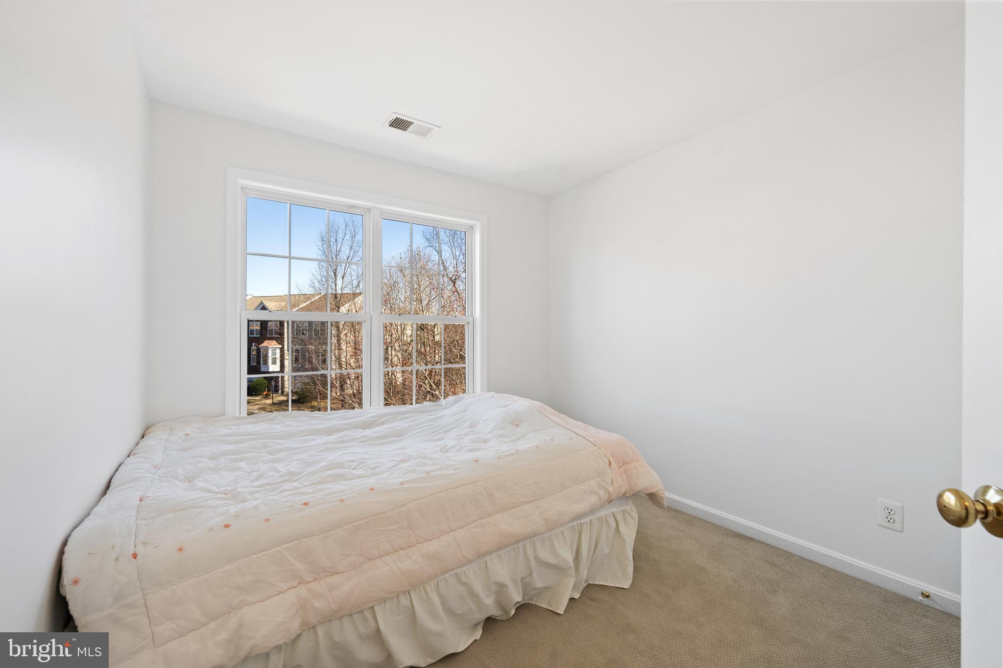 FAIR CREST - Residential