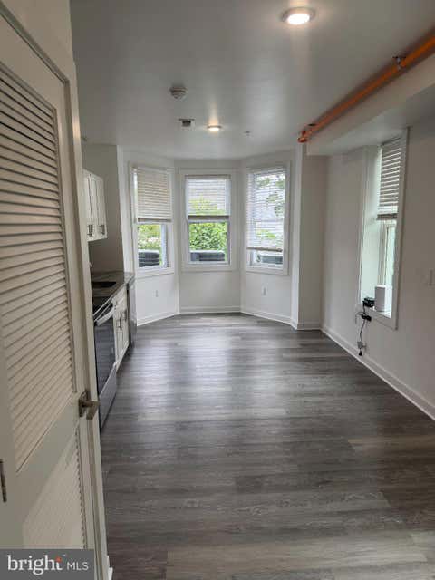 Townhouse For Rent - 2132 N 21st Street<br/> PHILADELPHIA, PA 19121