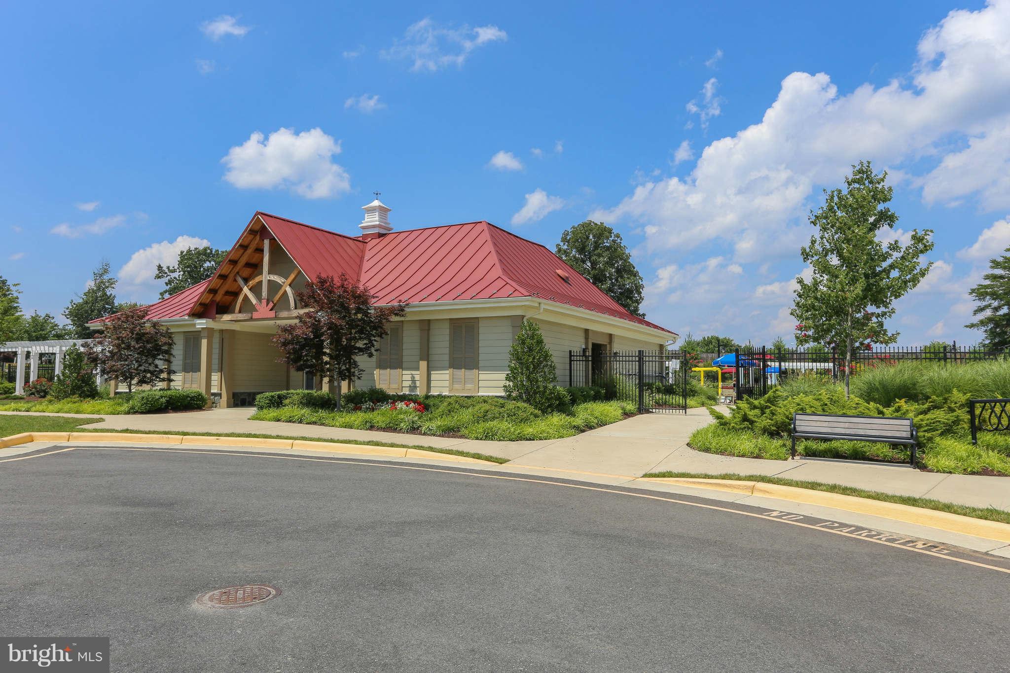 WOODSTREAM - Residential Lease