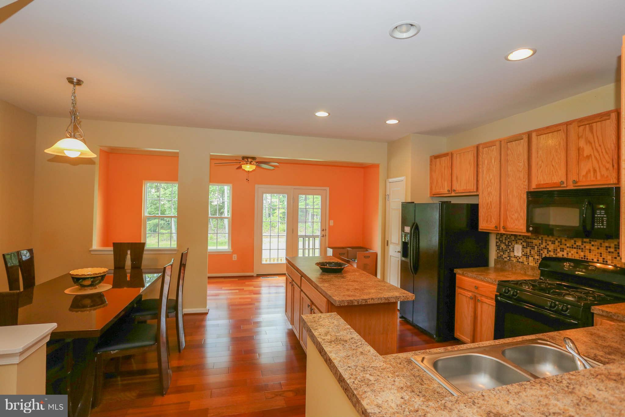 WOODSTREAM - Residential Lease