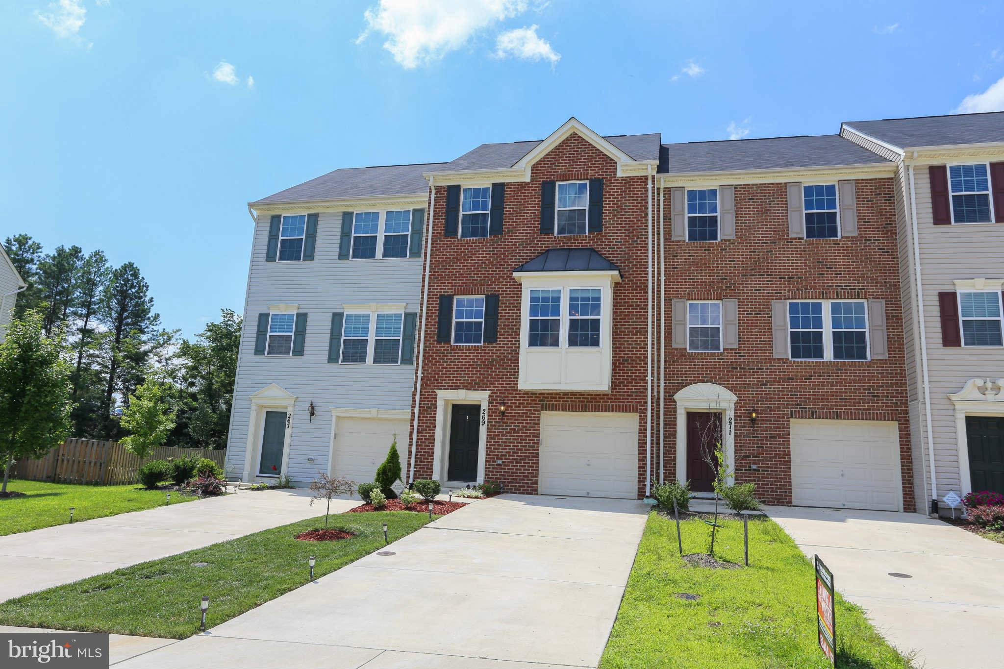 WOODSTREAM - Residential Lease