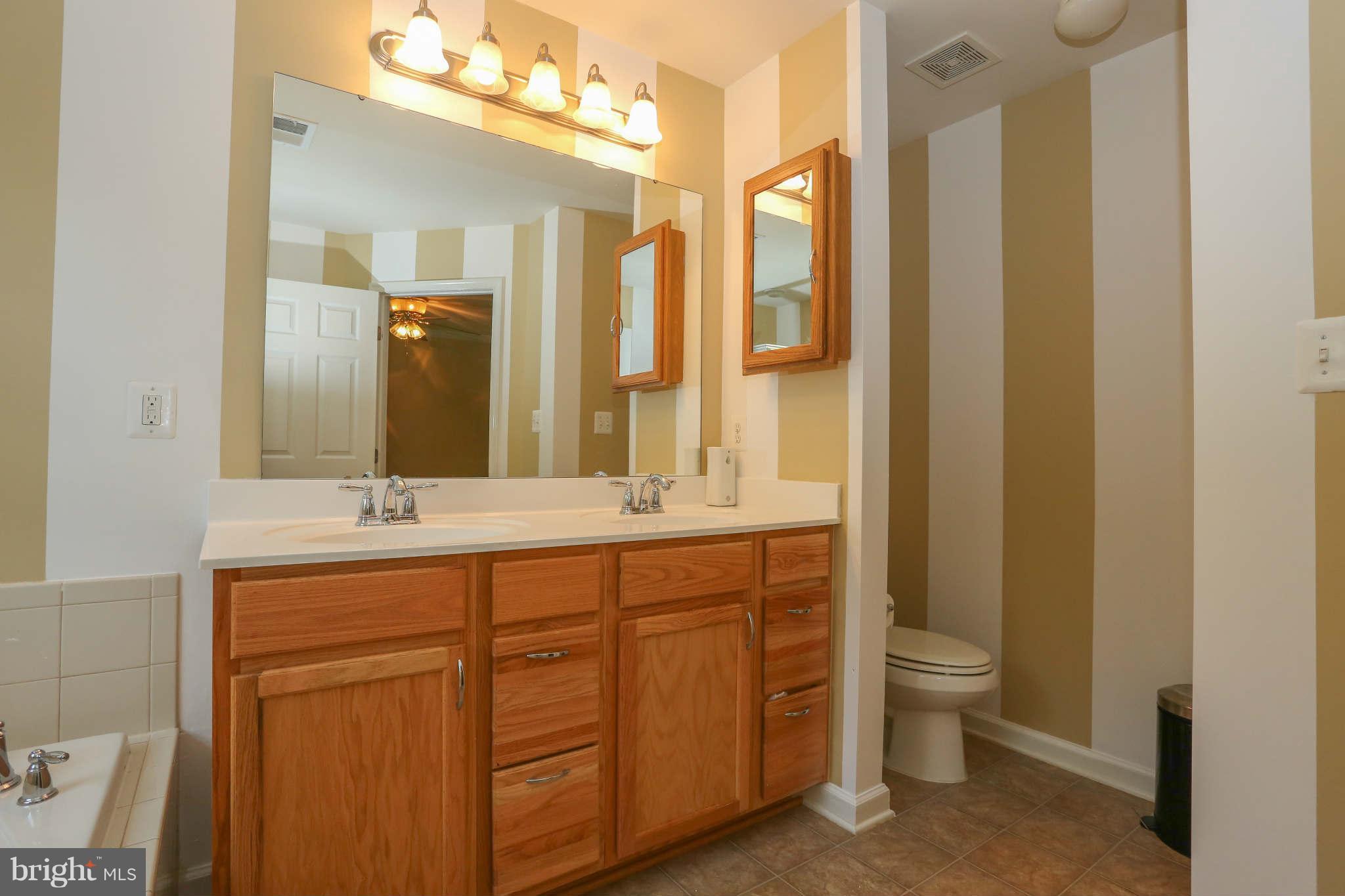 WOODSTREAM - Residential Lease