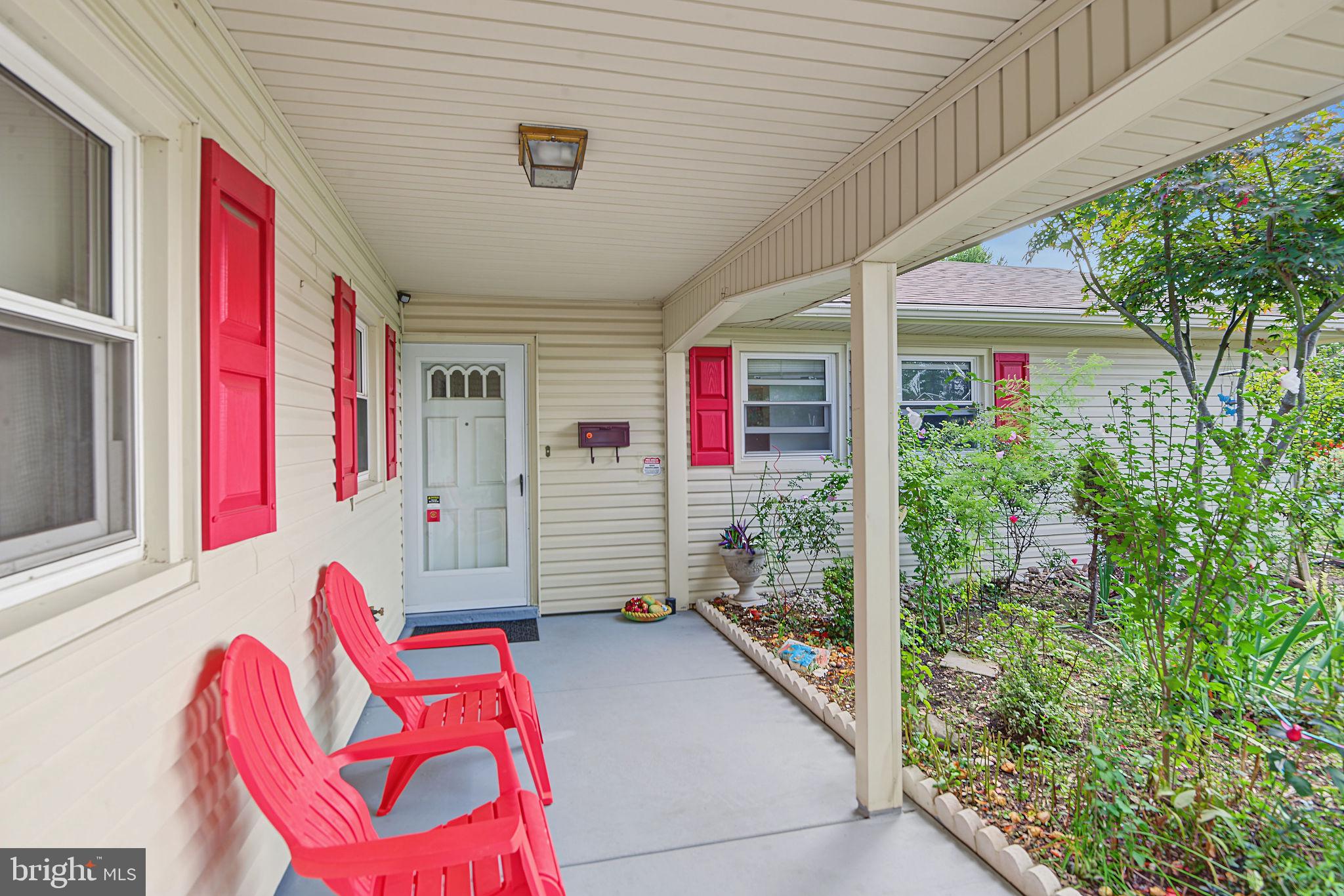 119 COUNTRY CLUB ROAD