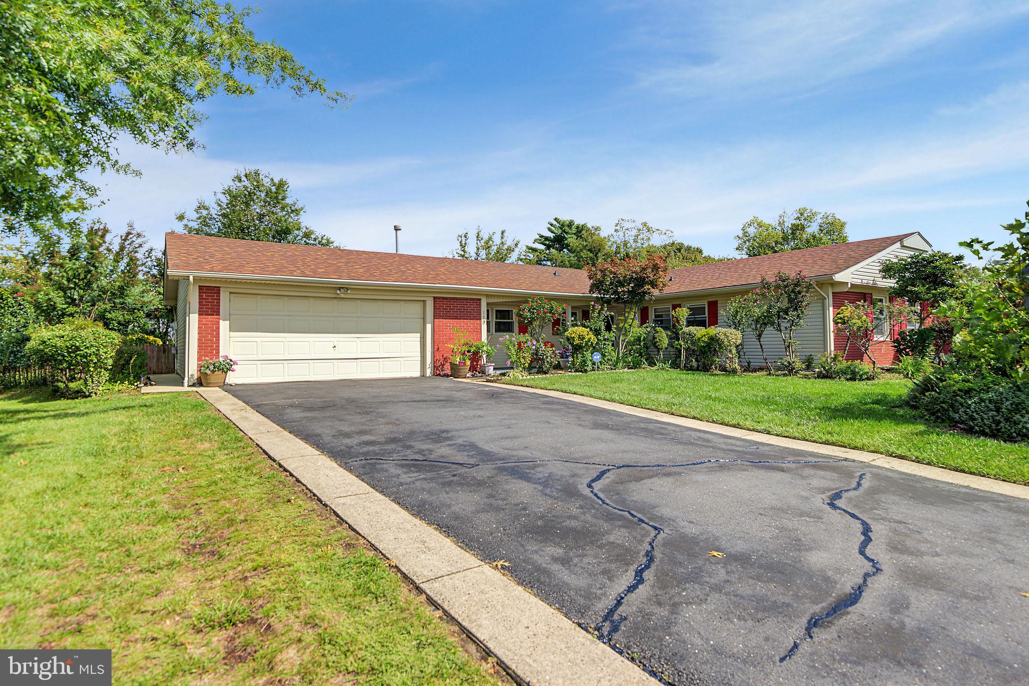 119 COUNTRY CLUB ROAD