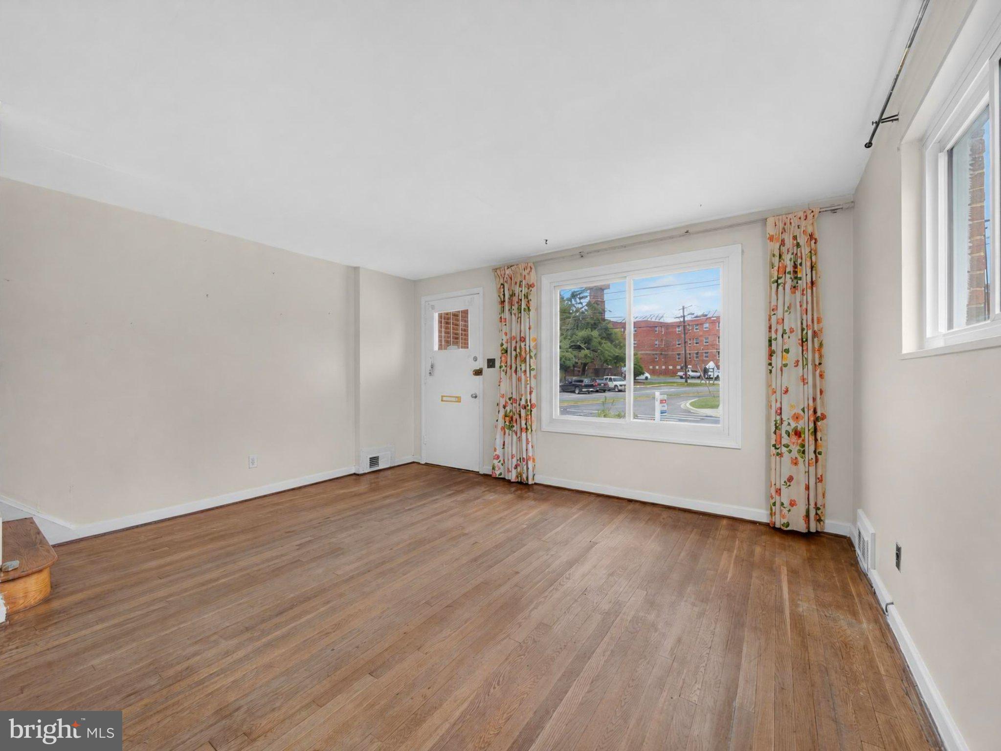 1003 OSAGE STREET