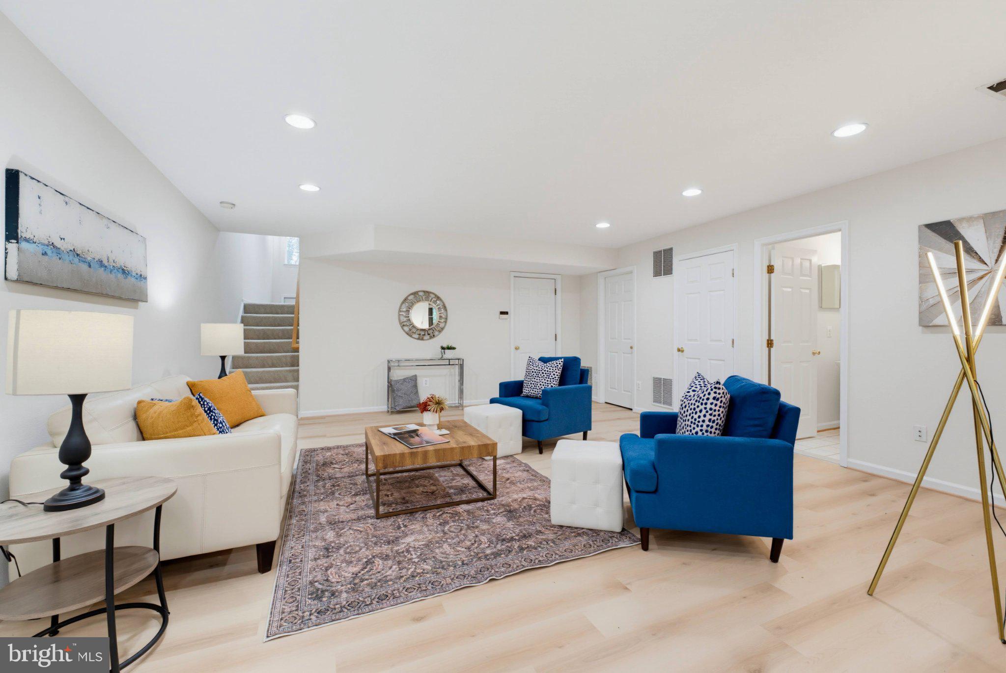 13280 MAPLE CREEK LANE