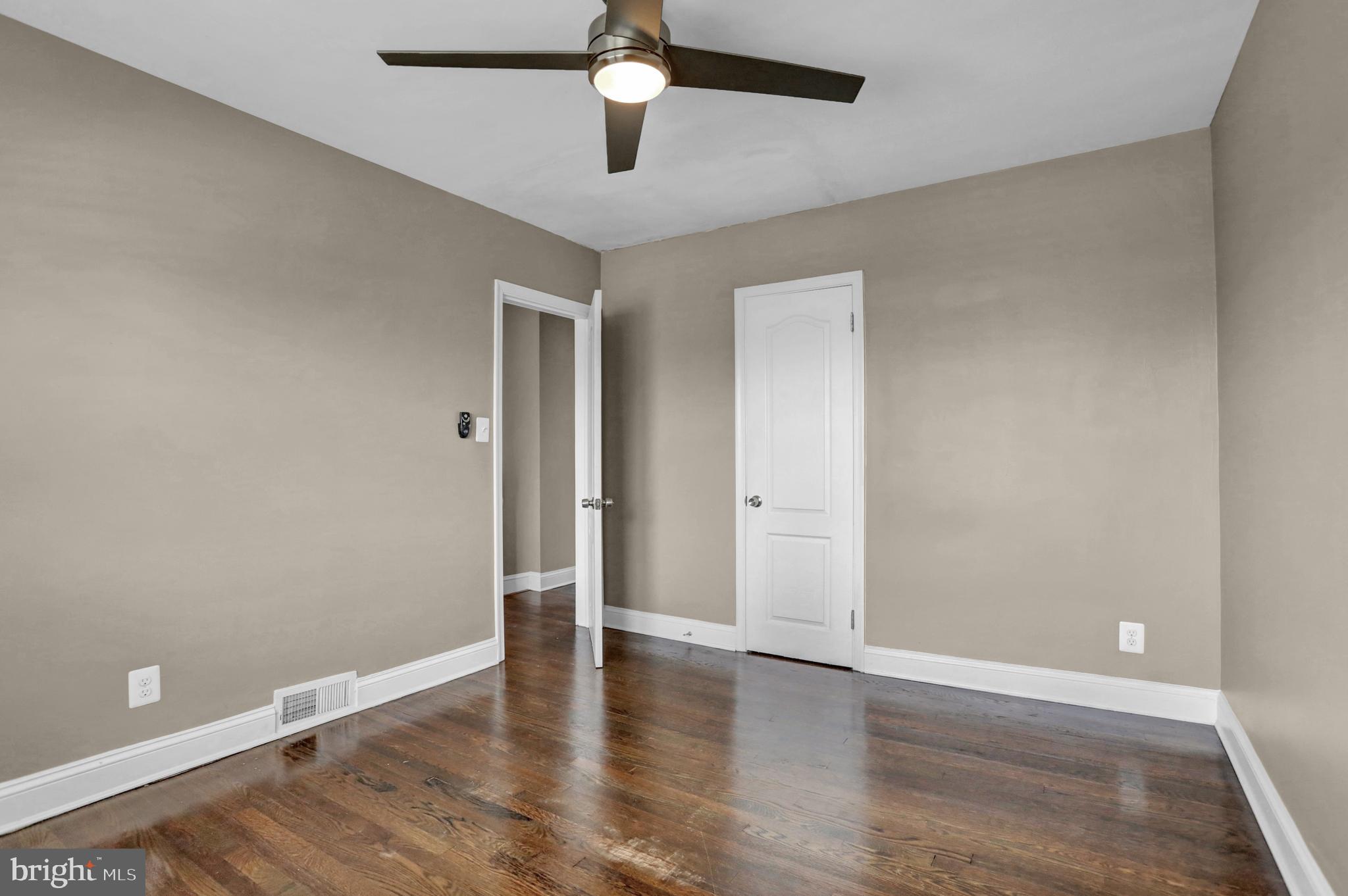 RIDGELEIGH - Residential Lease