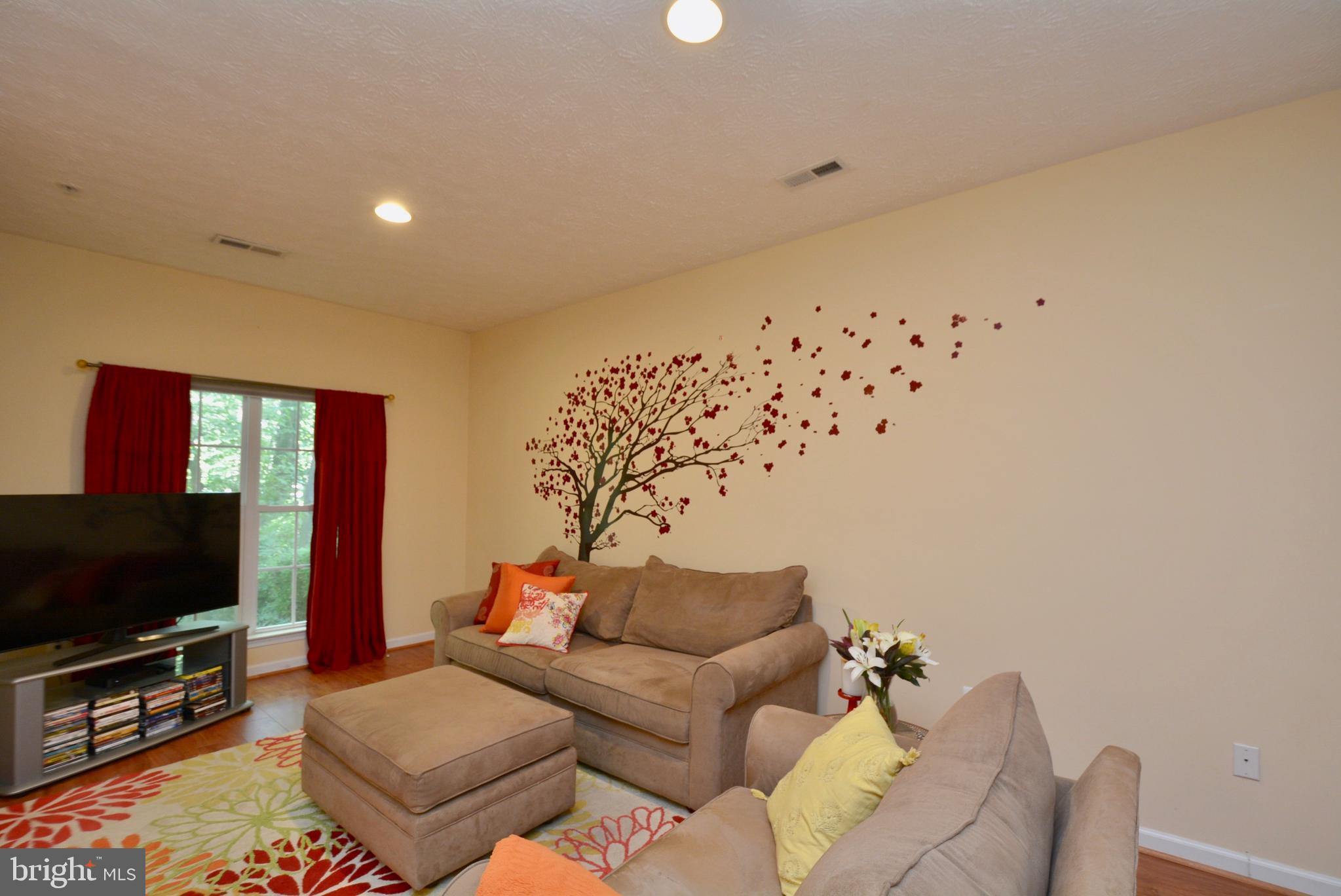 COVINGTON - Residential