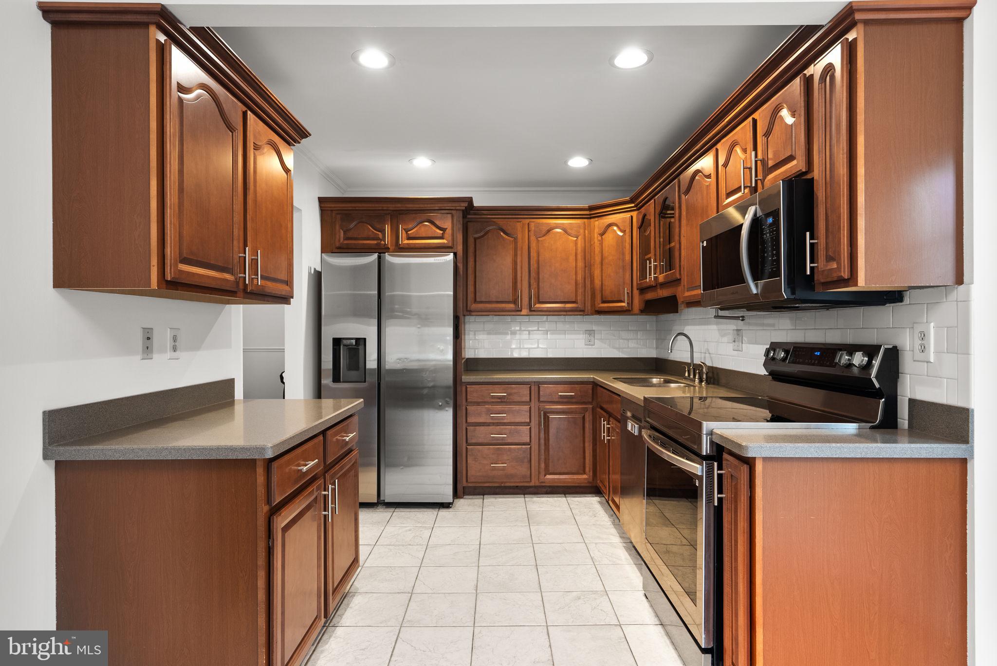 MYERS ESTATES - Residential