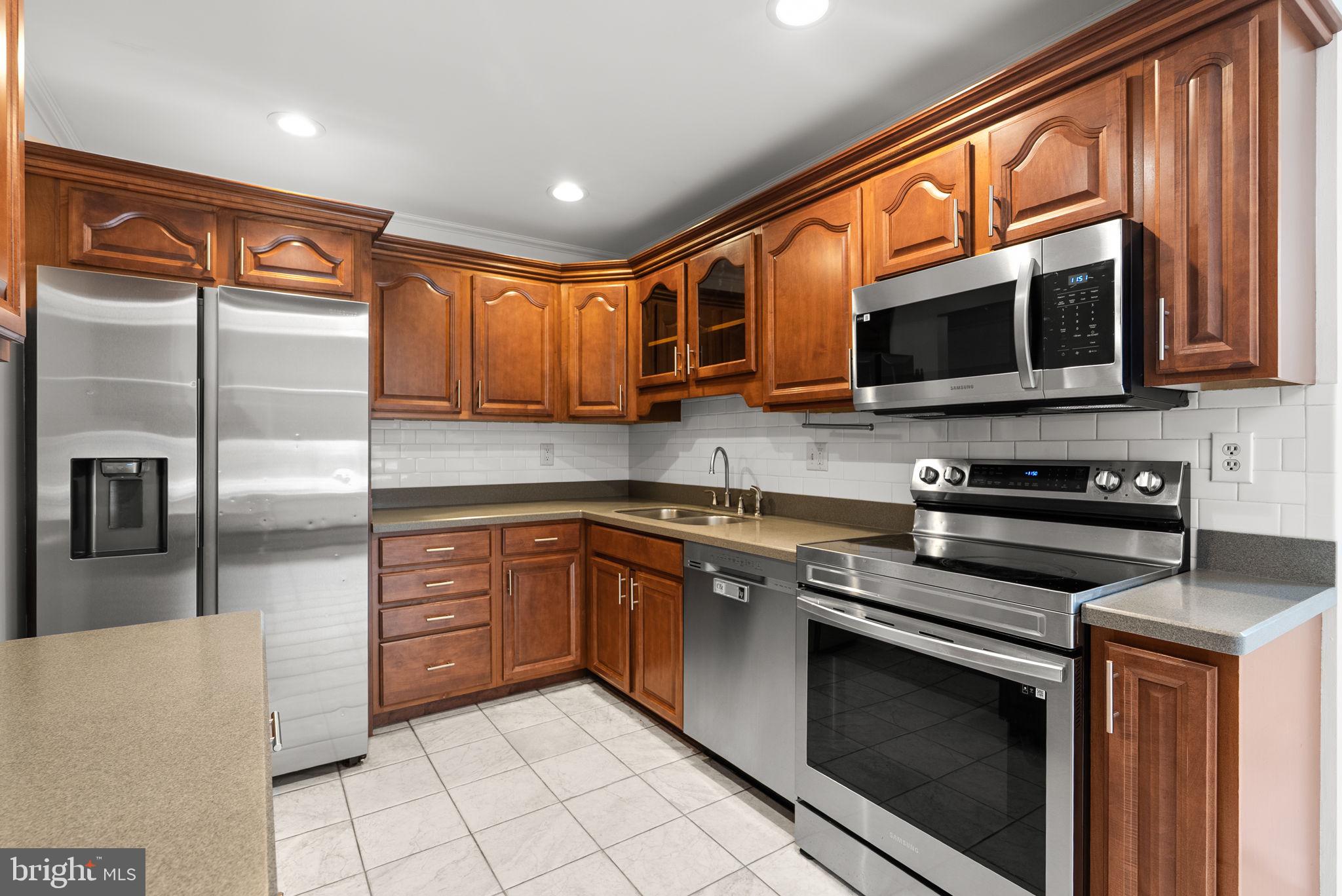 MYERS ESTATES - Residential