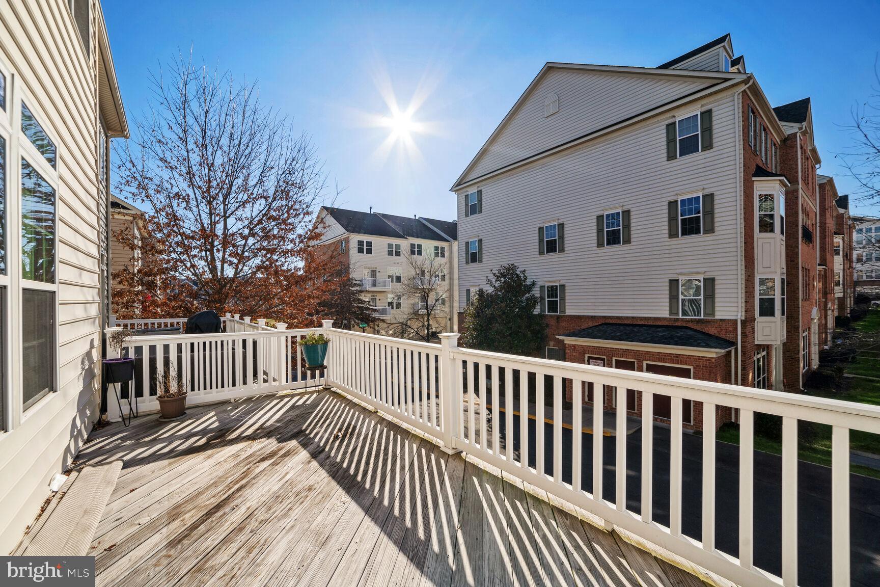 POTOMAC CLUB - Residential Lease