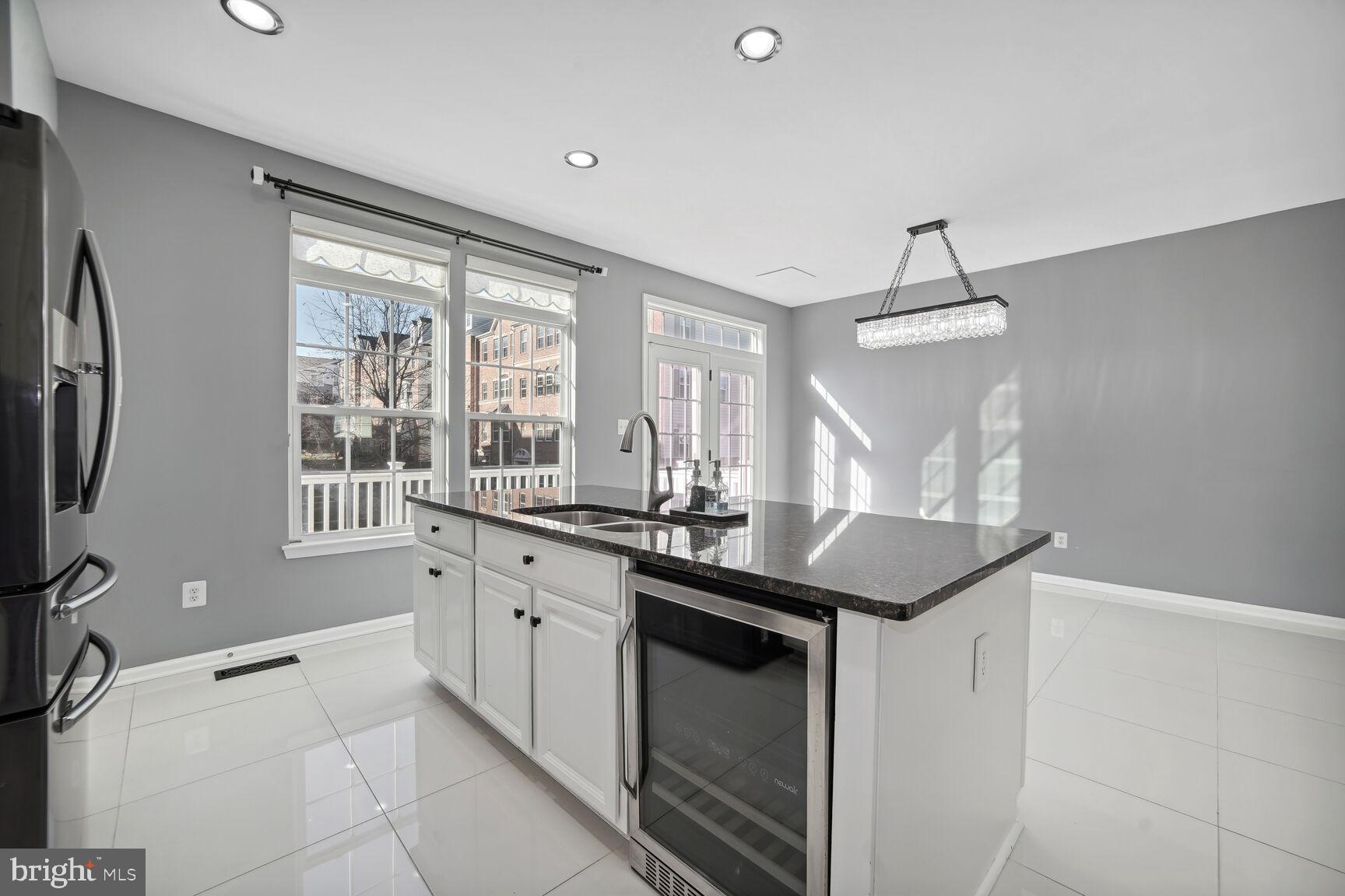 POTOMAC CLUB - Residential Lease