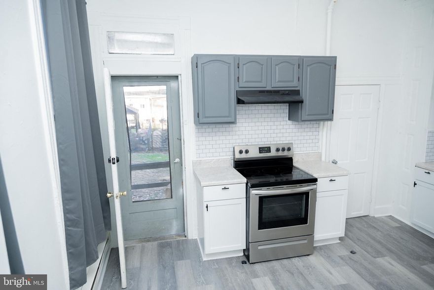 Welcome to this recently updated first-floor apartment offering approximately 1,100 sq ft of comfortable living space. With its private first-floor entrance, this home lives more like a standalone space than a typical apartment.

The layout is bright and welcoming, filled with natural light throughout, creating a warm and easygoing atmosphere from the moment you step inside. Updates add a fresh, modern feel while still keeping the space practical and livable.

Pet-friendly with landlord approval, this apartment offers flexibility for those with furry companions. Convenient, spacious, and thoughtfully updated, this is a great opportunity to enjoy first-floor living with room to spread out.