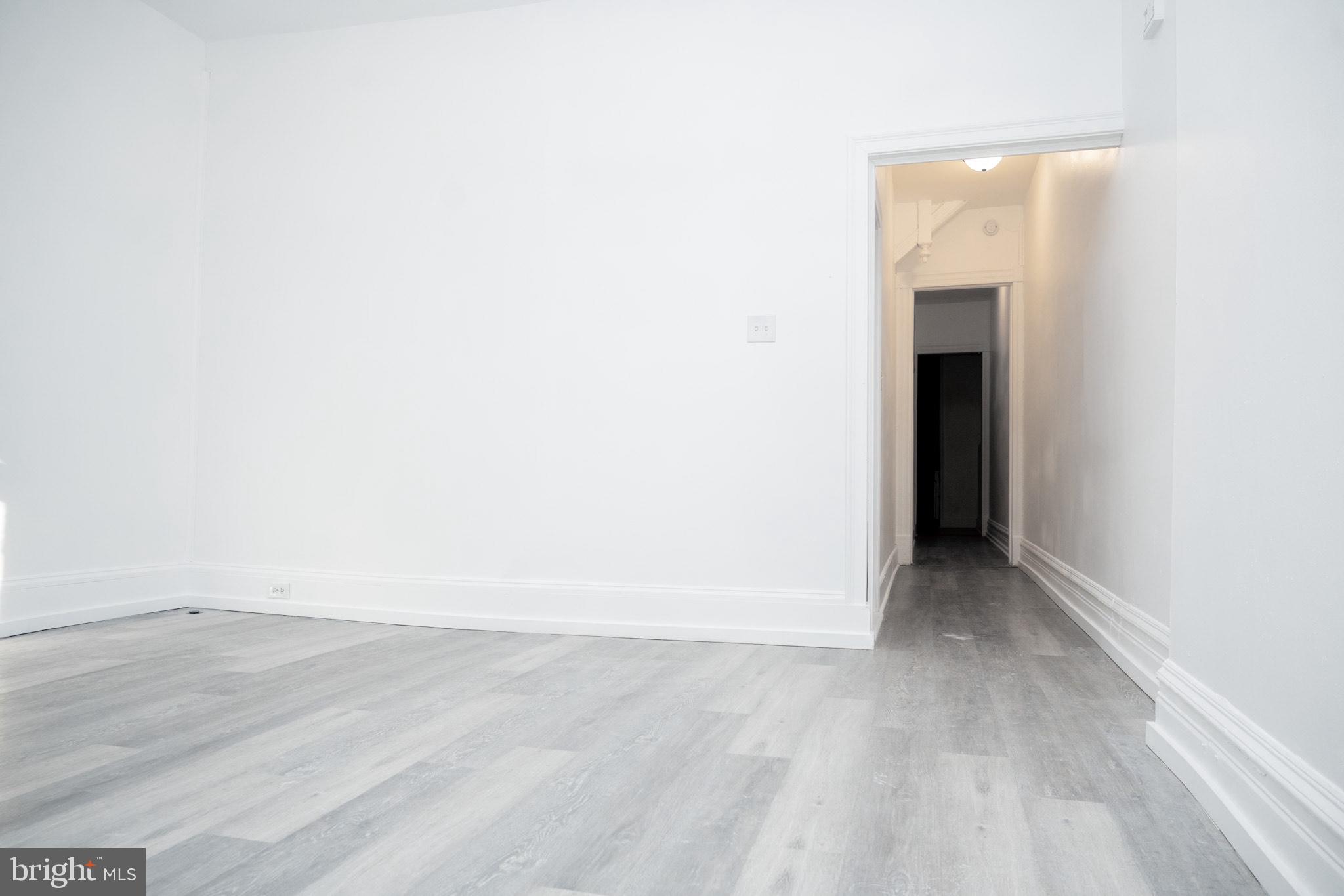 CENTRE PARK HISTOR - Residential Lease