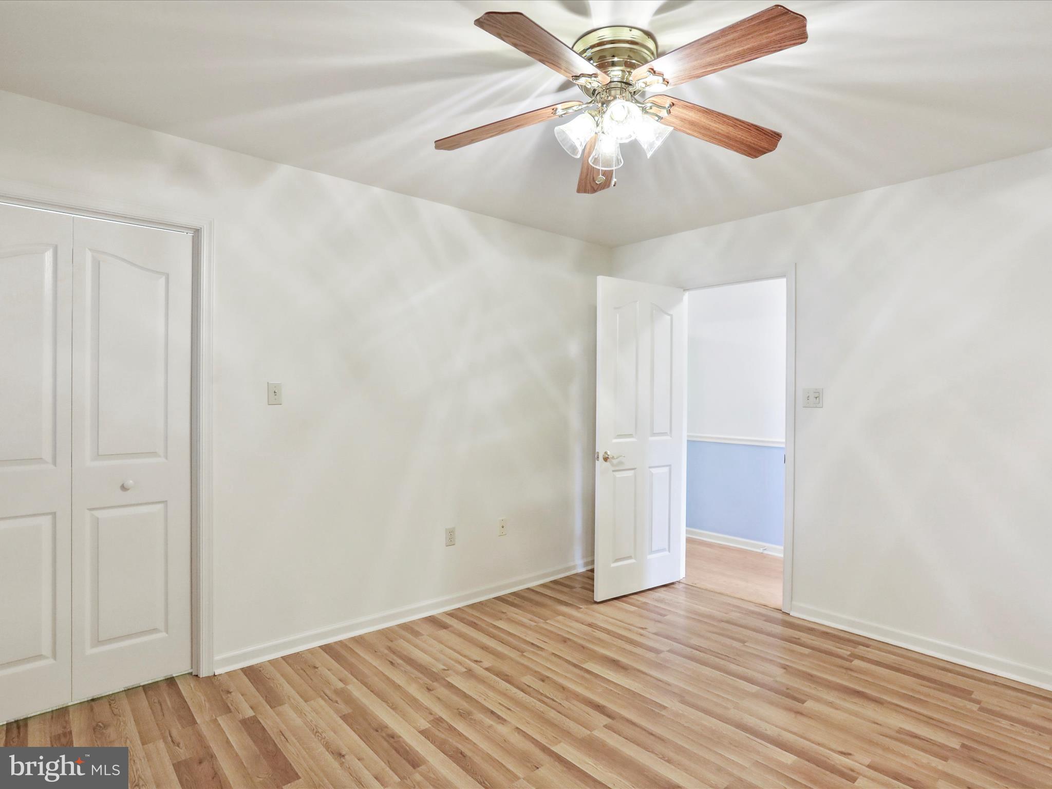 SOUTH POINTE - Residential