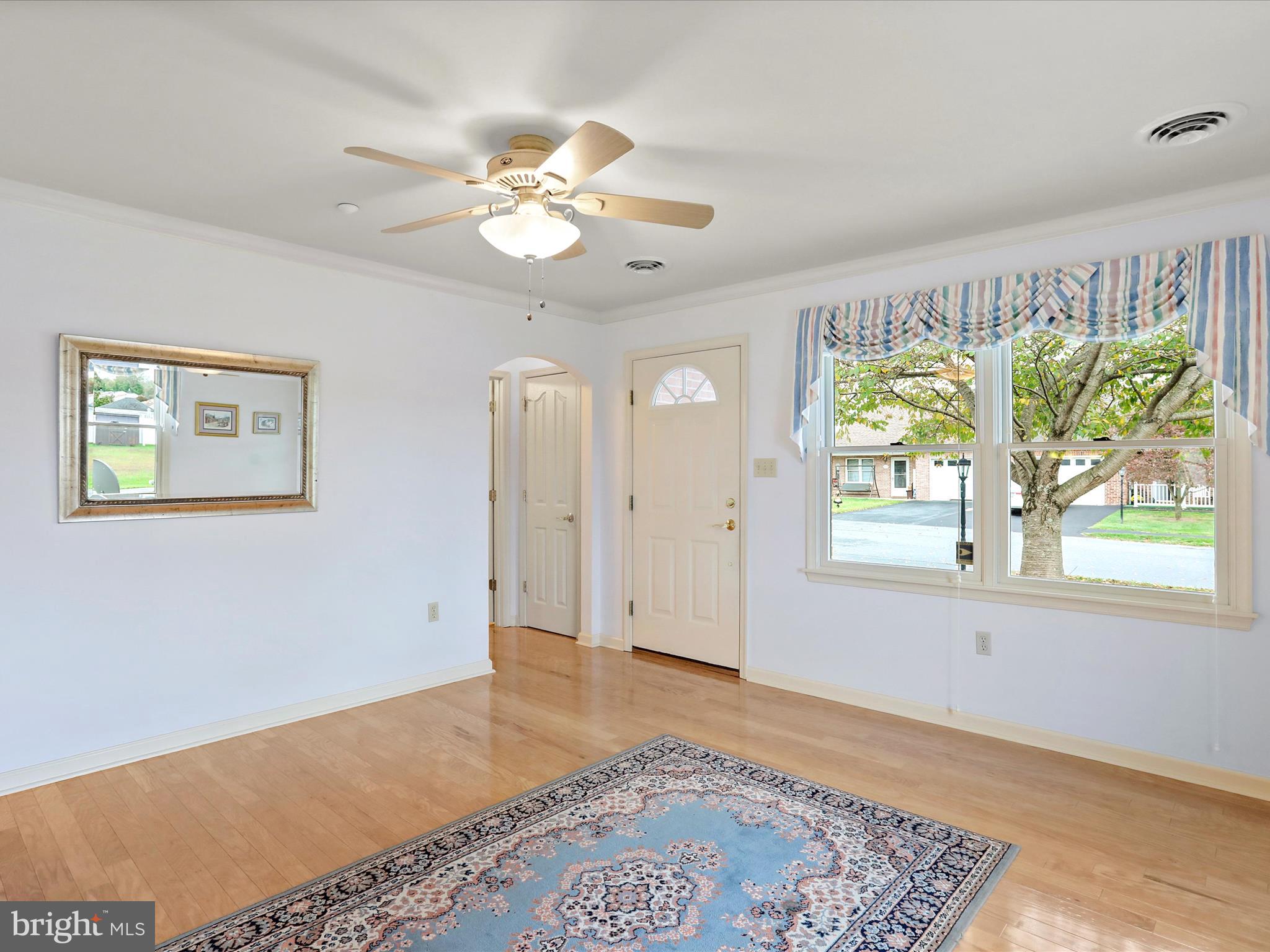 SOUTH POINTE - Residential